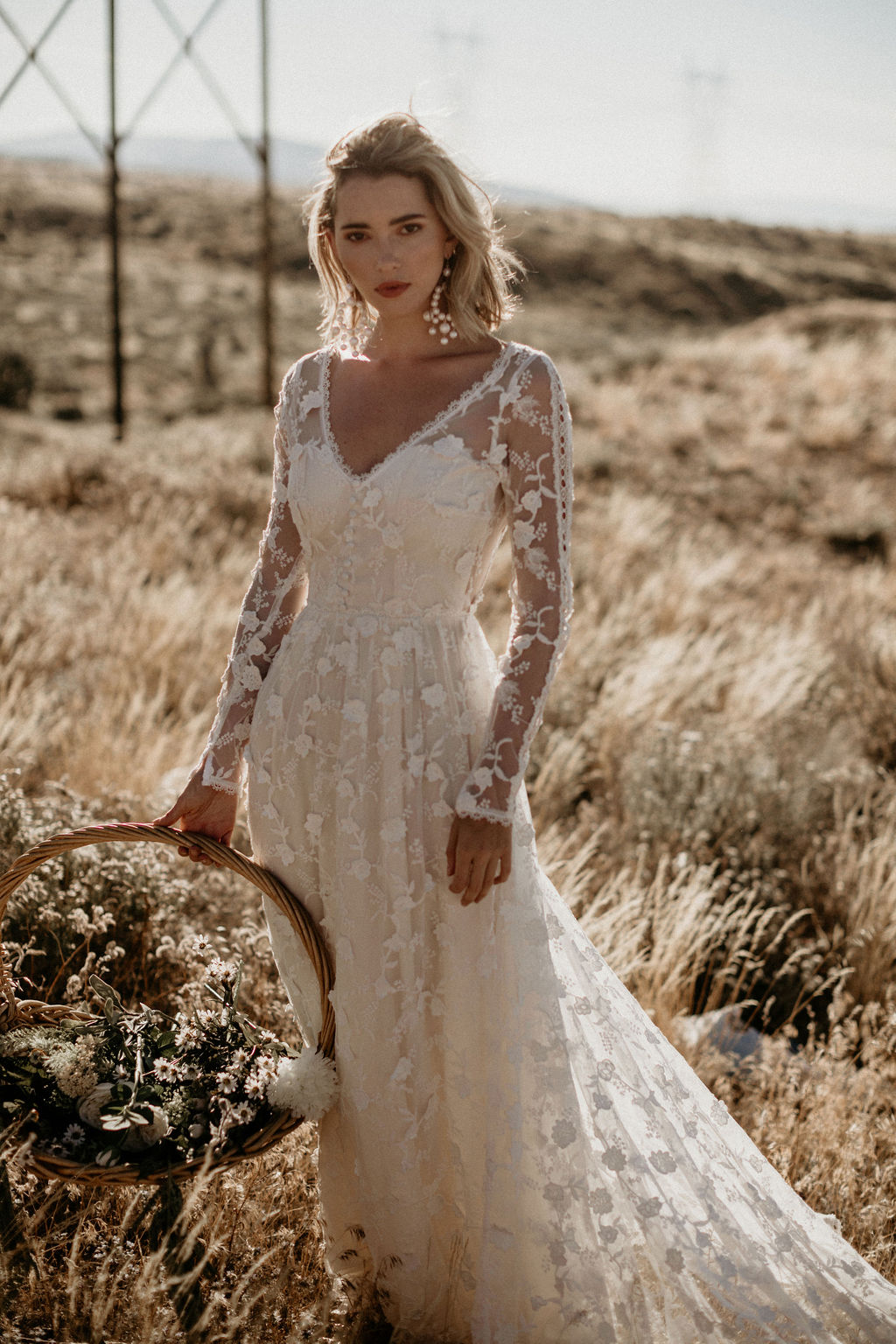 10 Elopement Wedding Dress Ideas